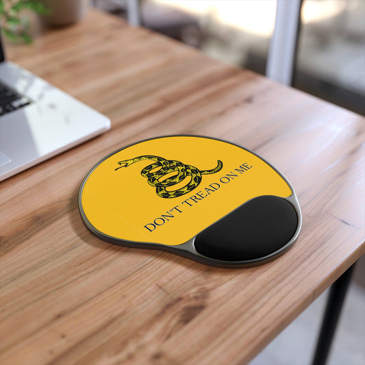 Don't Tread on Me Gadsden Flag Ergonomic Mouse Pad - Perfect Gift for Patriots